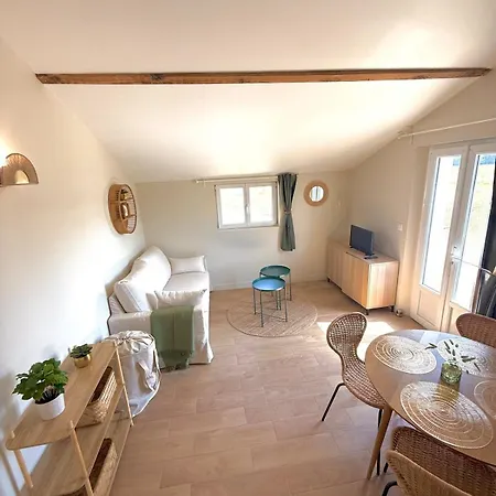 La Maison Camdela 펜션 *